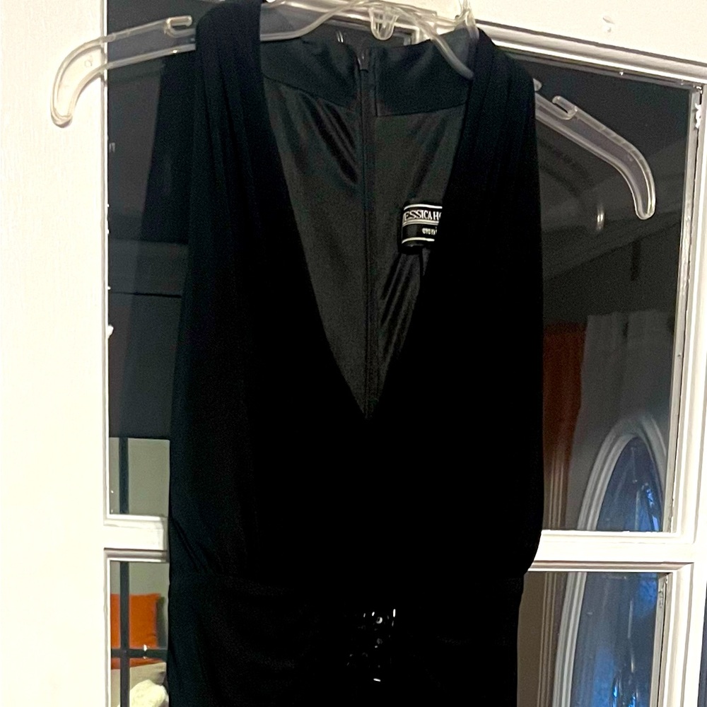 Black sleeveless formal dress